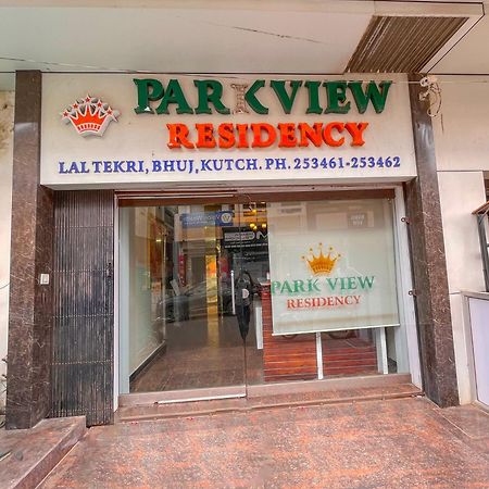 Stayguru Park View Residency Бхудж Экстерьер фото