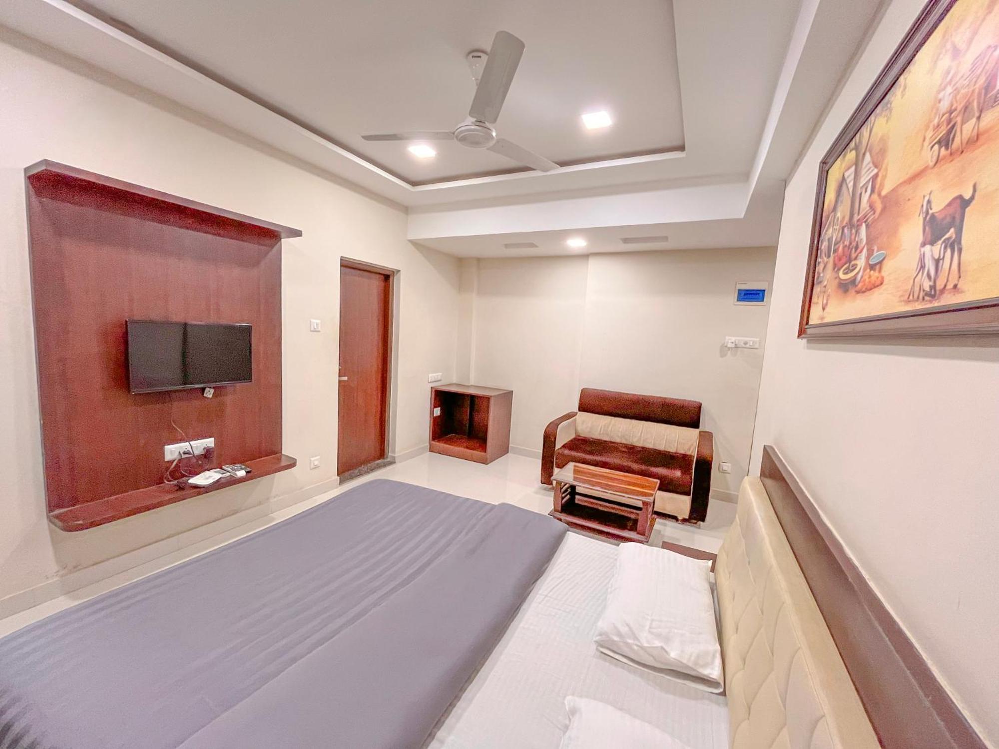 Stayguru Park View Residency Бхудж Экстерьер фото