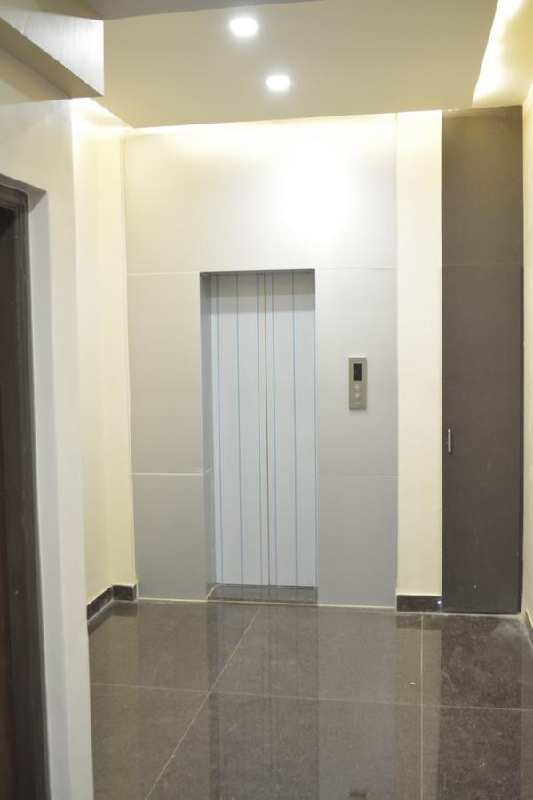 Stayguru Park View Residency Бхудж Экстерьер фото